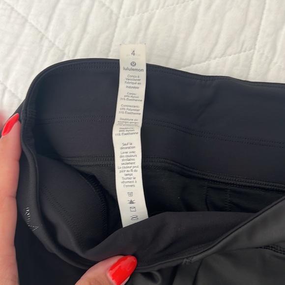 Vegas Golden Knights x Lululemon sports bra - Picture 3 of 4